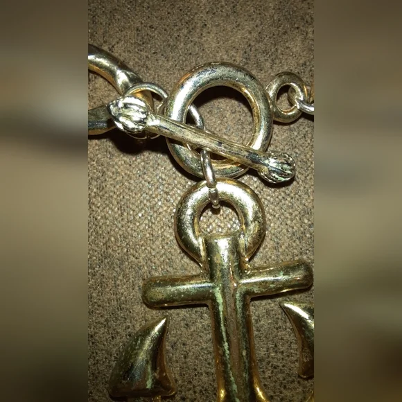 18in anchor goldtone heavy large link necklace with toggle clasp - Picture 4 of 14